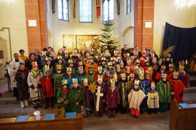 Sternsinger brachten den Segen und sammelten über 20.000 Euro