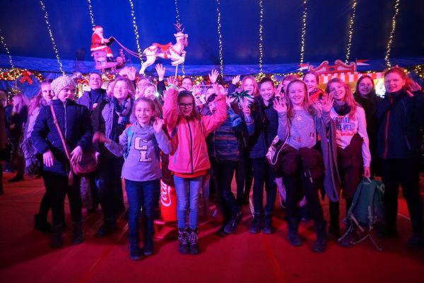 Die Messdiener im Weihnachtscircus