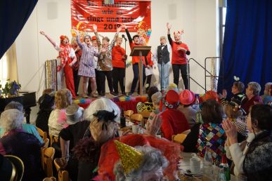 Viel Spaß bei der Weiberfastnacht in St. Remigius