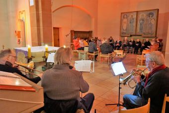 Rorate-Gottesdienste erfreuen im Advent