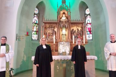 Netter Ökumene läutete beim Gottesdienst zum neuen Jahr