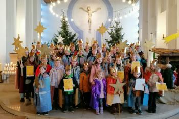 Die Sternsinger bringen Gottes Segen und sammeln Spenden