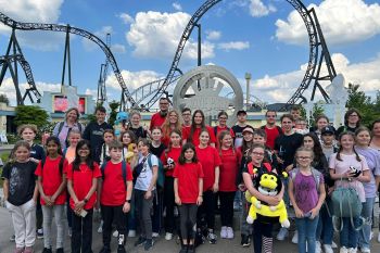 Messdiener hatten viel Spaß im Movie-Park