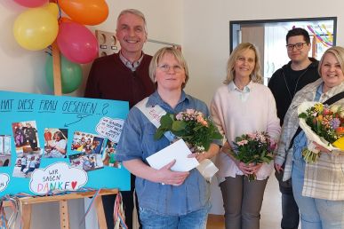 Karin Bremer nach über 40 Jahren im Mengeder Kindergarten verabschiedet