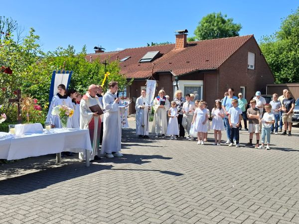 Fronleichnamsprozession in Brechten