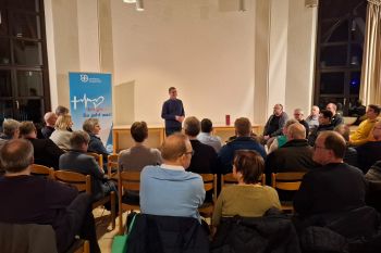 Sechs Kirchenvorstände konstituierten sich nach gemeinsamer Zusammenkunft