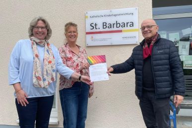 Kita St. Barbara als familienpastoraler Ort zertifiziert