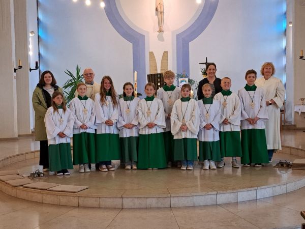 Messdieneraufnahme in St. Antonius Brechten (Foto: Rita Langen)