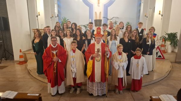 Firmgottesdienst in St. Antonius Brechten