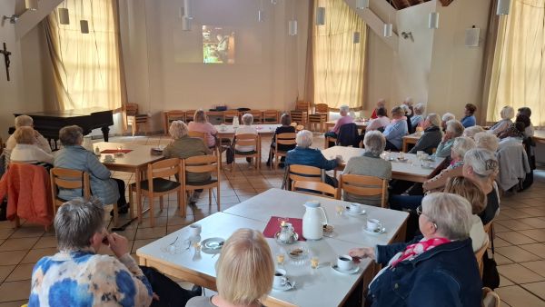 Kirche&Kino mit Kafffee